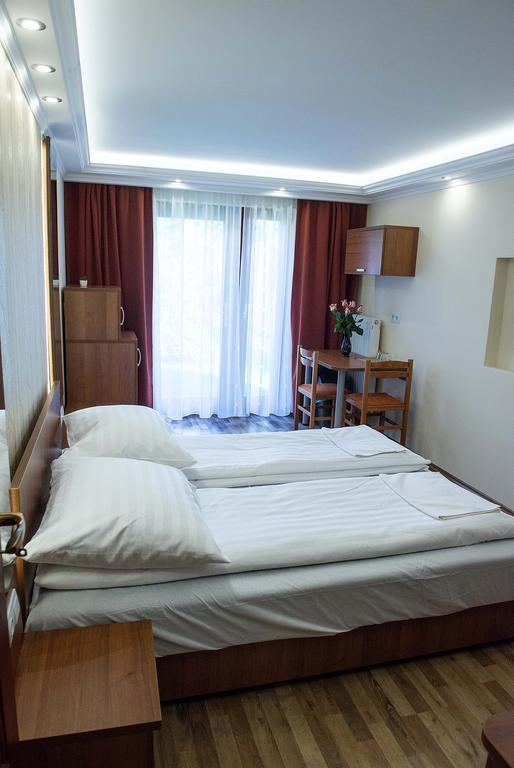 Bl.Apartmanhaz Ii. Szeged Extérieur photo